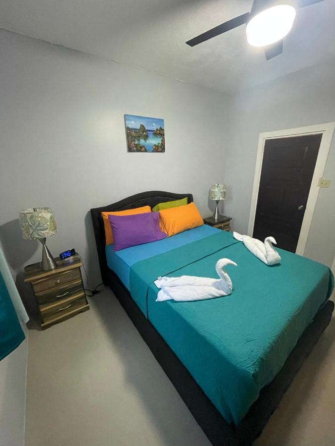 Jamrock Suites Kingston Exteriér fotografie