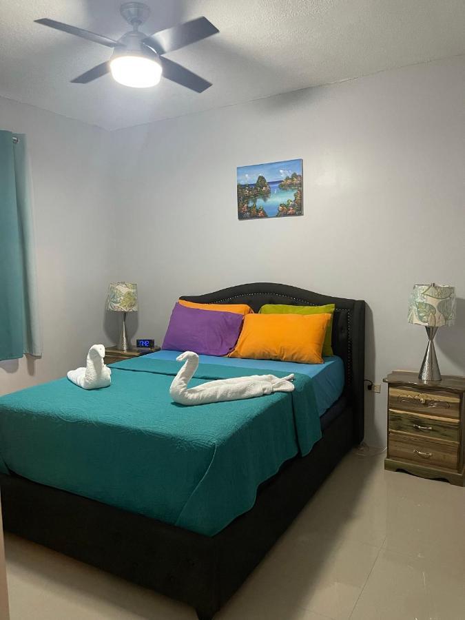 Jamrock Suites Kingston Exteriér fotografie